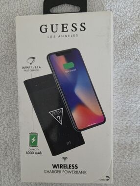 GUESS Wireless Charger Powerbank - Black